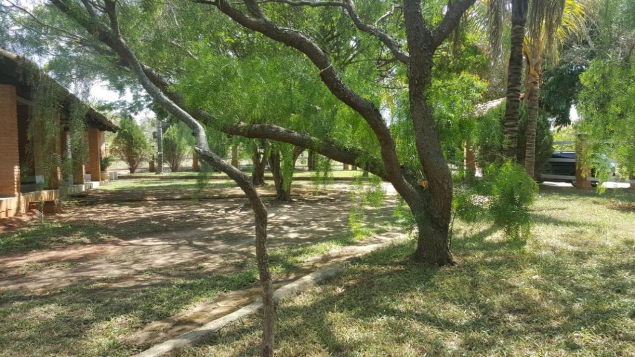 Villa Chacara Charbella à Tres Ranchos Extérieur photo